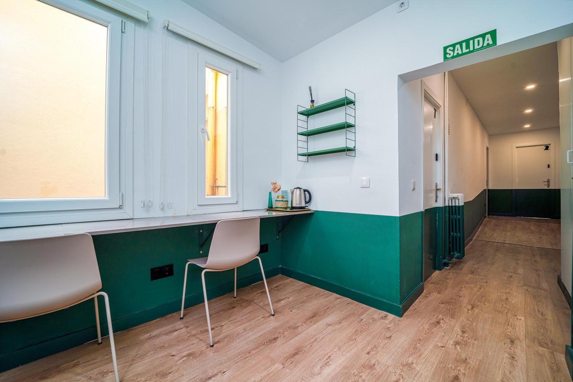 Hotel Angelitomad Madryt Zewnętrze zdjęcie